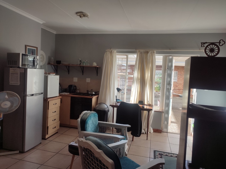 1 Bedroom Property for Sale in Hospitaalpark Free State